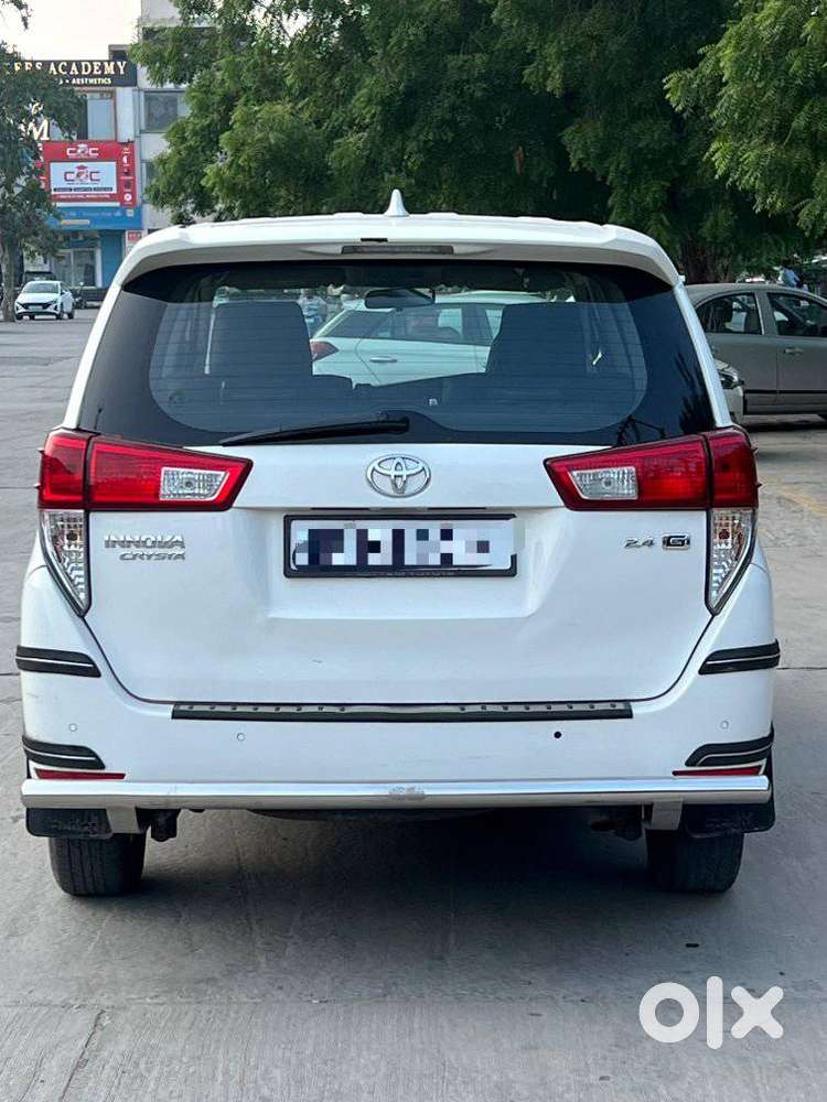 Toyota Innova Crysta 2.4 Gx Mt, 2018, Diesel