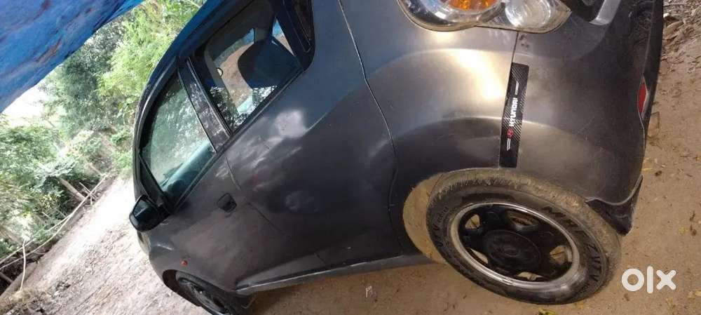 Chevrolet Beat Lt Petrol 2010