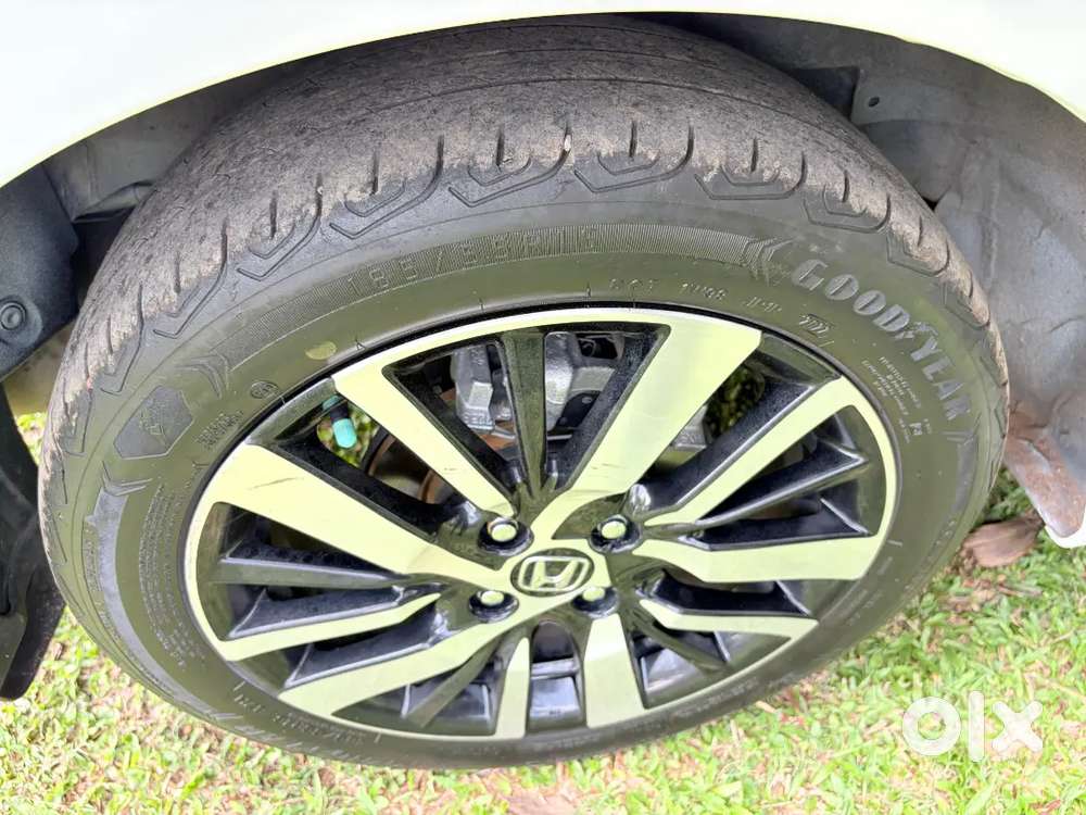 2022  Honda City Zx Hybrid