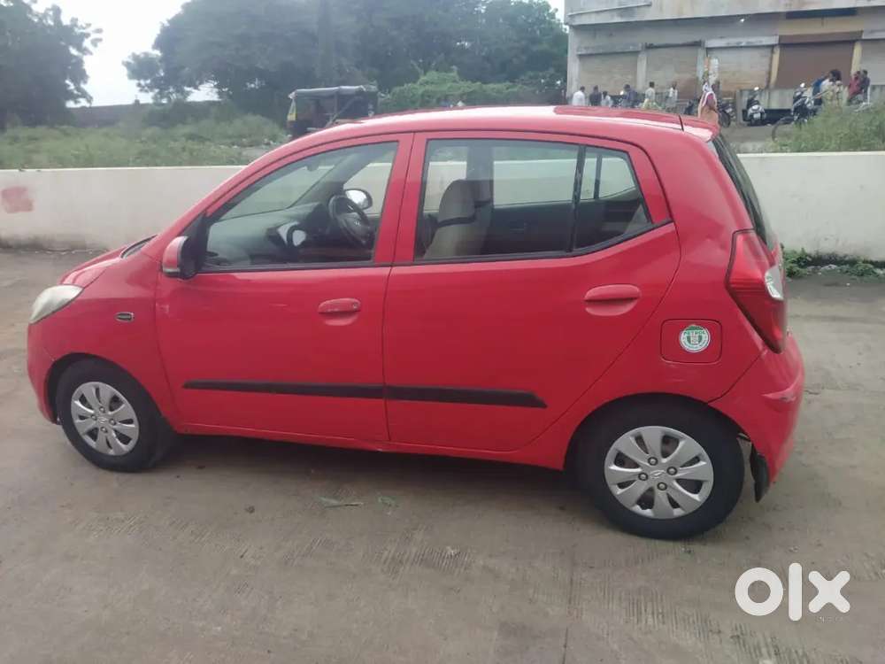 I10 Paper Valid Upto 2030 One Hand Family Use Car With Chilled Ac