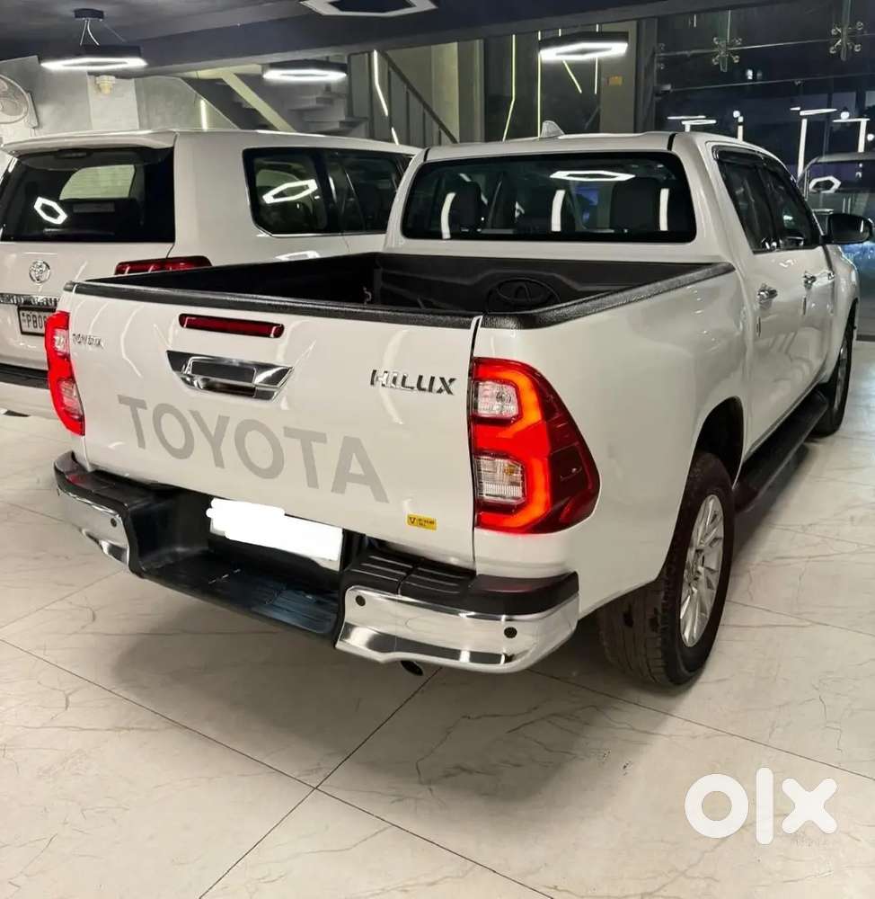 Toyota Hilux Diesel 2023 Automatic