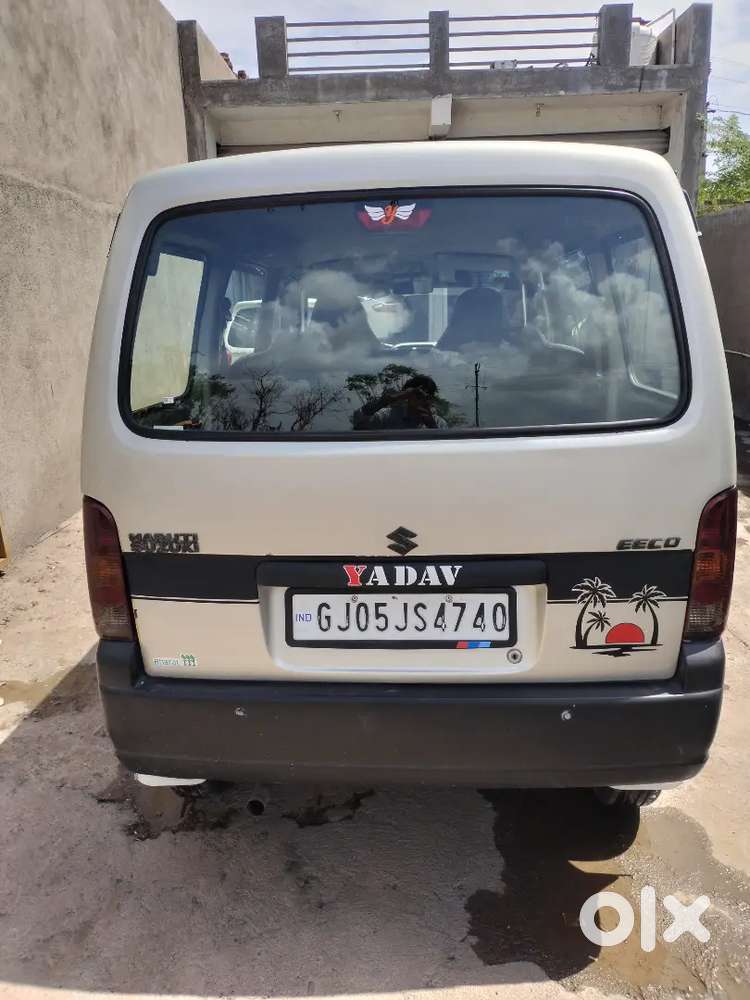 Maruti Suzuki Eeco 2017 Petrol+cng 124800 Km Driven
