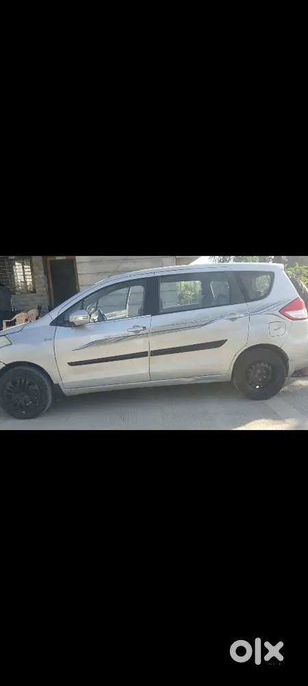 Maruti Suzuki Ertiga 2012