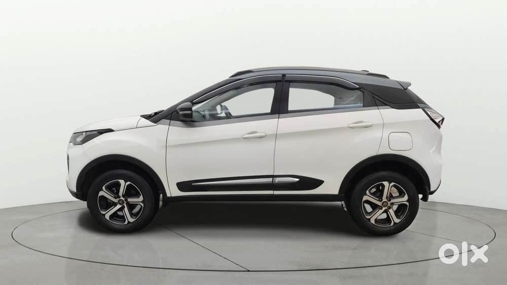 Tata Nexon 1.2 Revotron Xza Plus Premium, 2021, Petrol