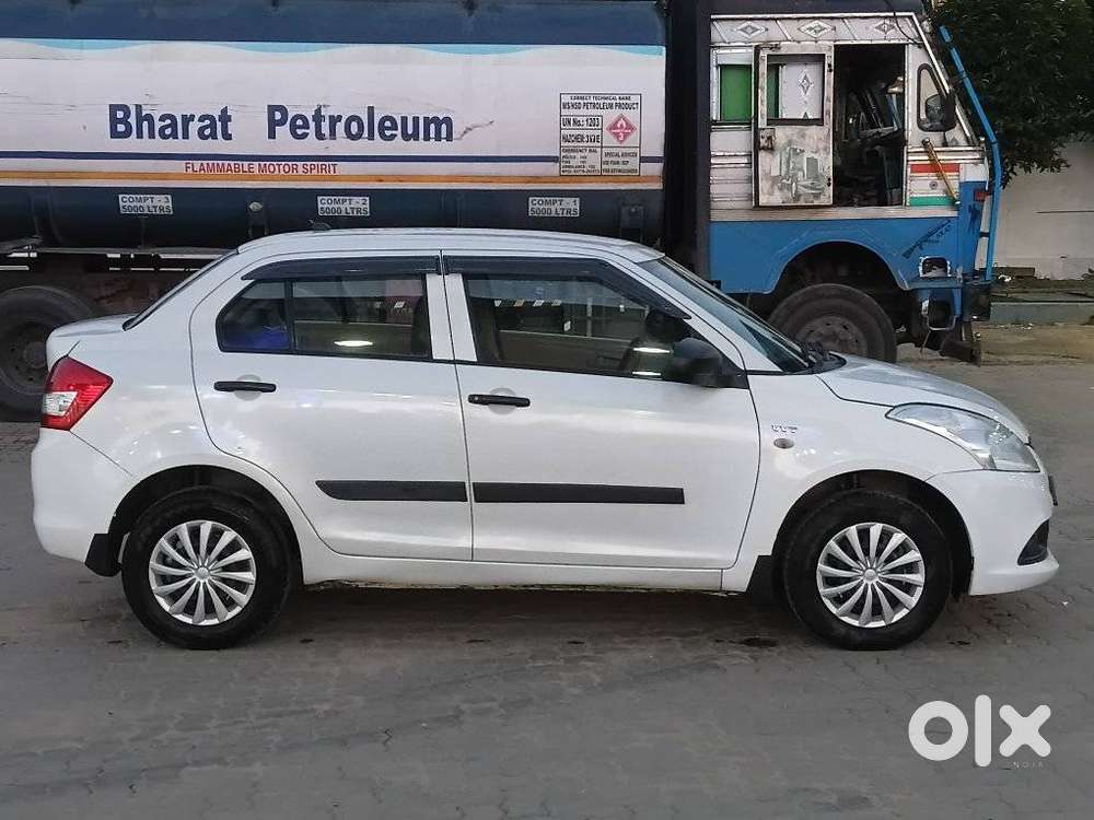 Maruti Suzuki Swift Dzire Lxi Option, 2015, Petrol