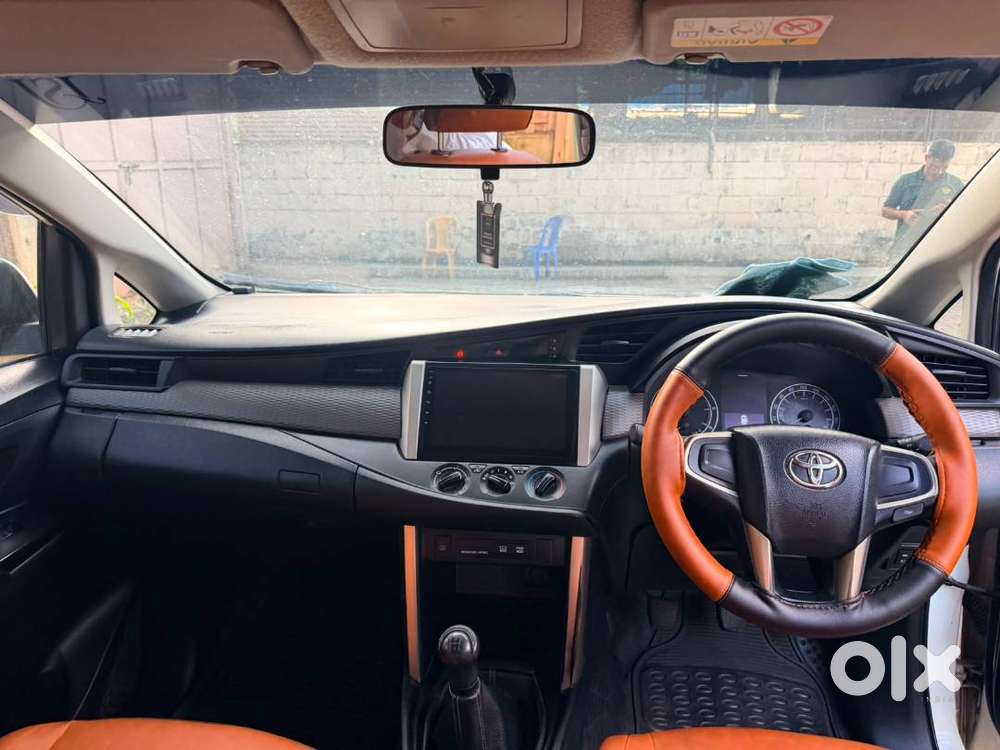 For Sale: Toyota Innova Crysta 2.4 G Diesel (7-seater Captain Seats)