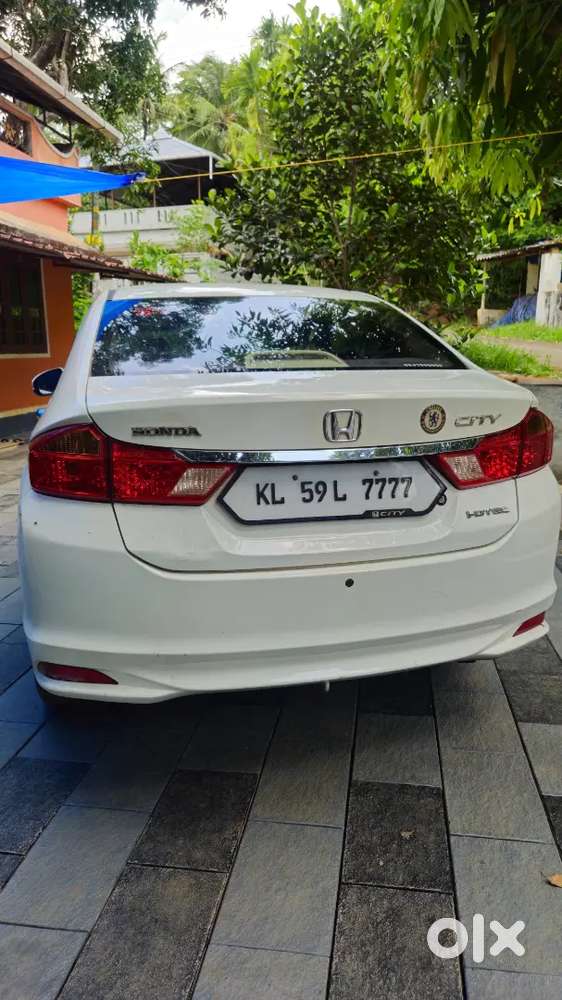 Honda City 2015 Diesel 125000 Km Driven