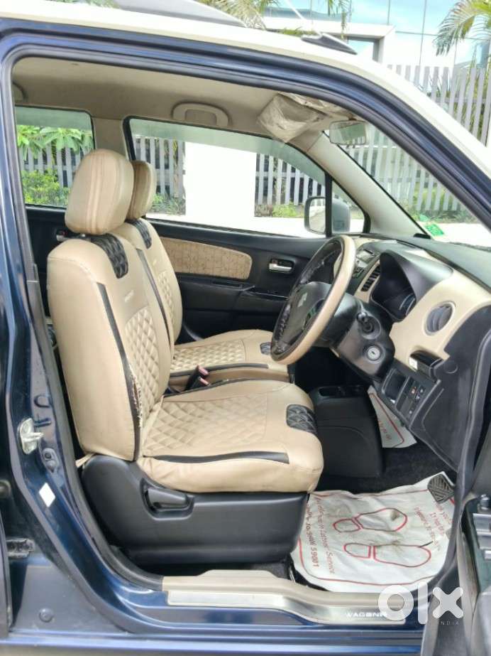 Maruti Suzuki Wagon R Vxi Amt1.2, 2017, Petrol