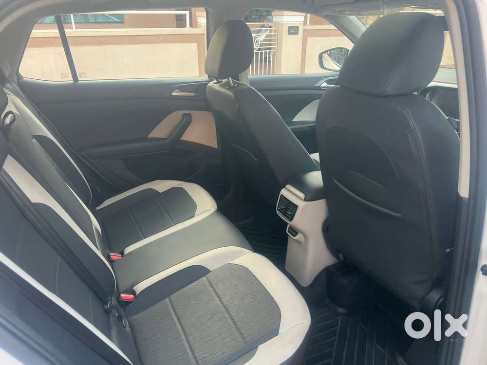 Volkswagen Taigun 1.0 Tsi Topline At, 2022, Petrol