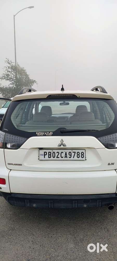 Mitsubishi Outlander 2013