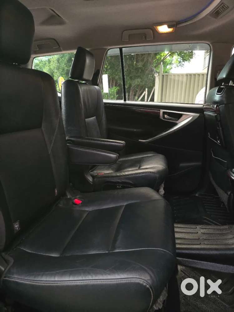 Toyota Innova Crysta, 2016, Diesel