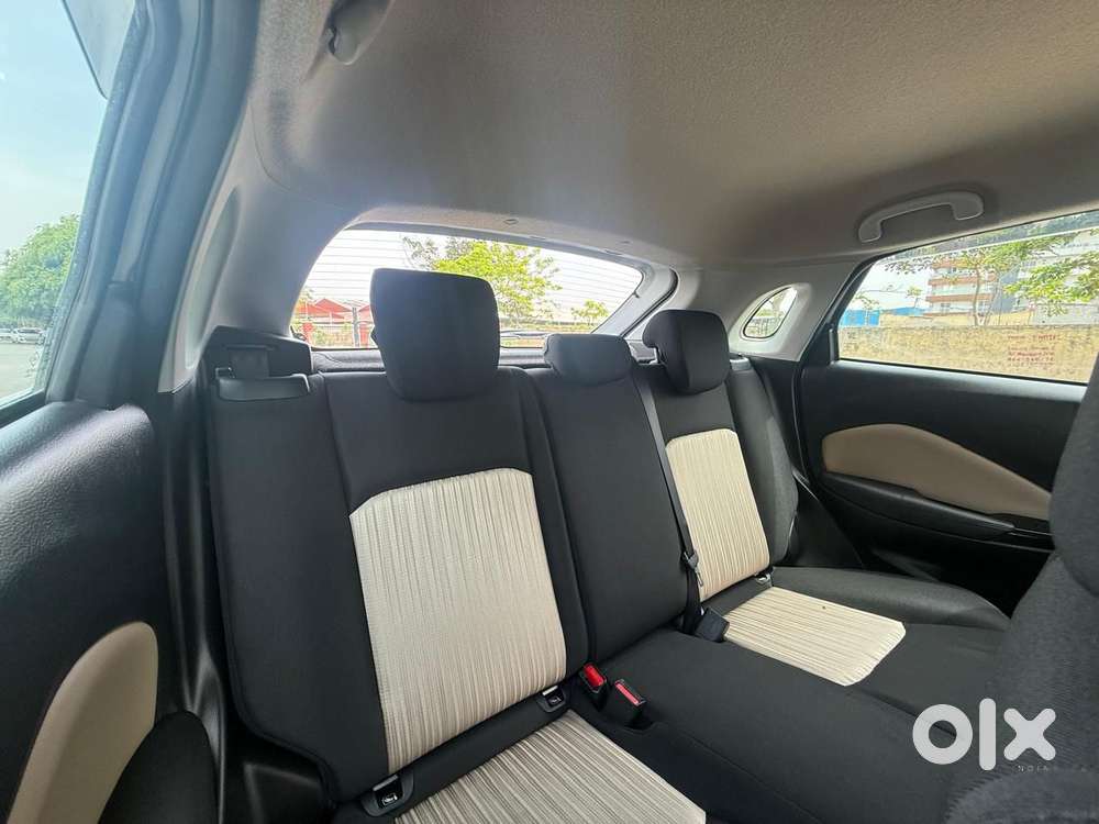 Maruti Suzuki Baleno 1.2 Zeta At, 2023, Petrol