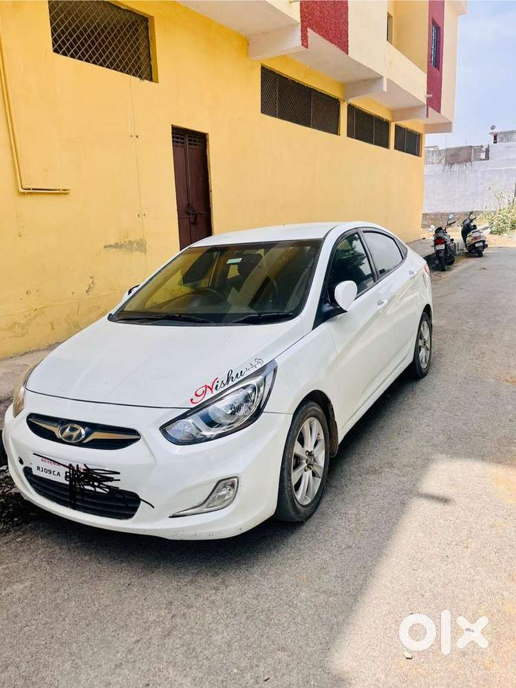 Hyundai Verna 2012 Diesel Manual