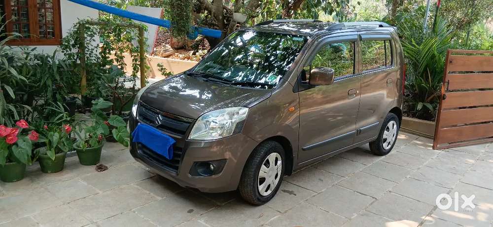Maruti Suzuki Wagon R  Vxi 2014 Petrol 70500 Km Driven No Replacment