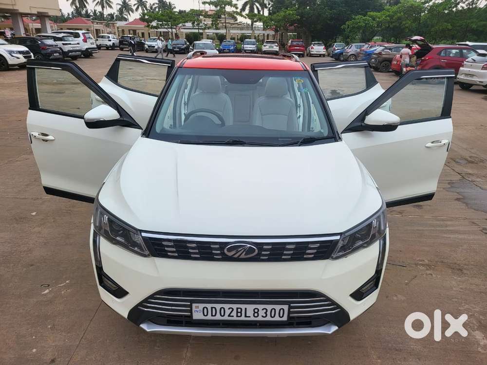 Mahindra Xuv300 W8 Option Dual Tone Diesel, 2020, Diesel