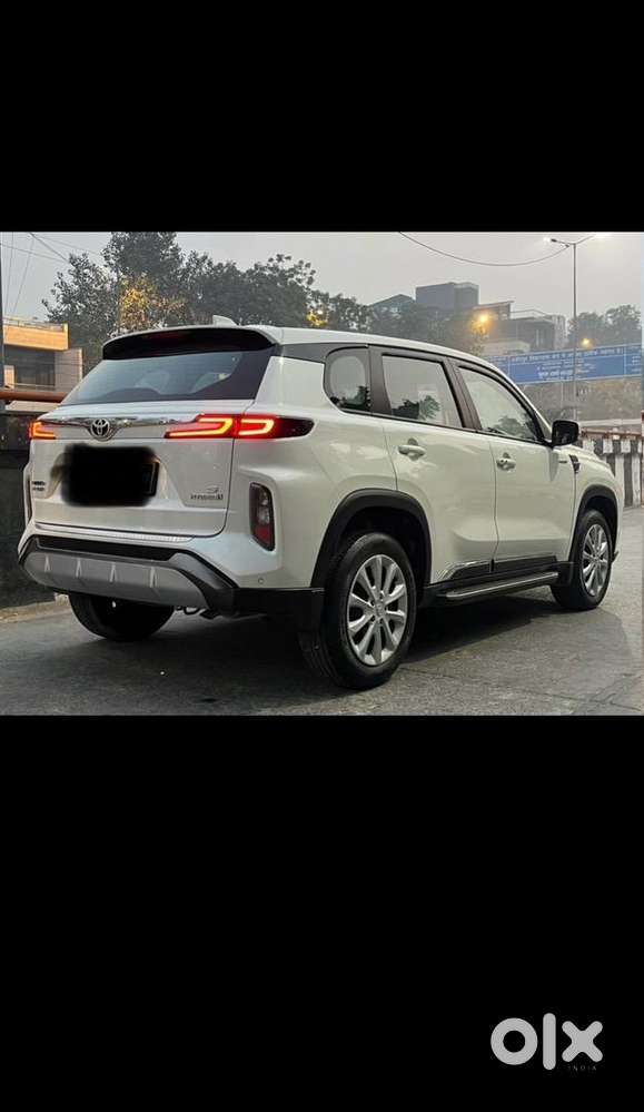 Toyota Urban Cruiser Hyryder 2024 Petrol Good Condition