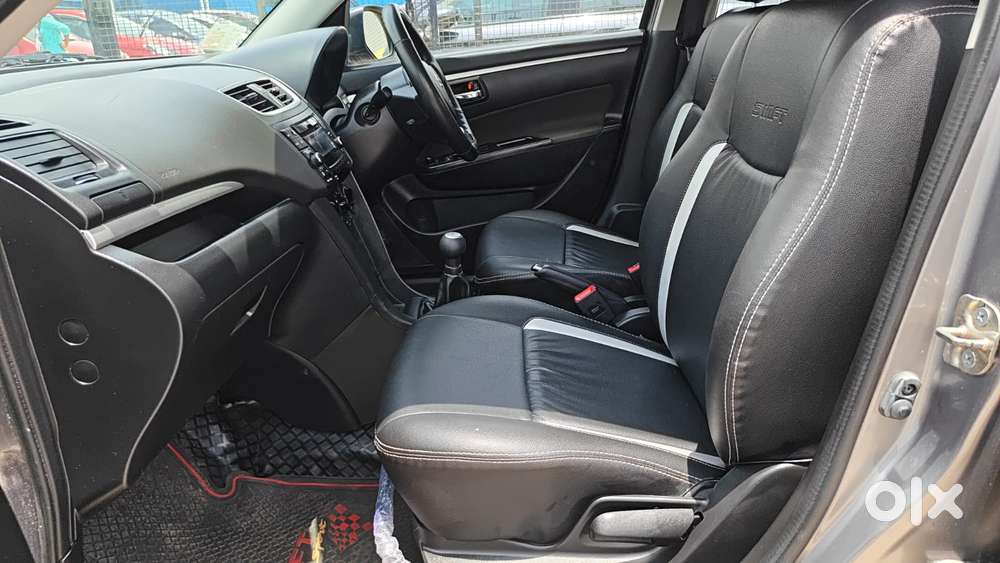 Maruti Suzuki Swift Vxi + Manual, 2017, Petrol