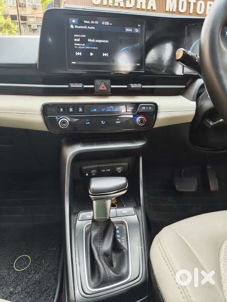 Hyundai Verna 1.5 Sx (o) Vtvt, 2025, Petrol