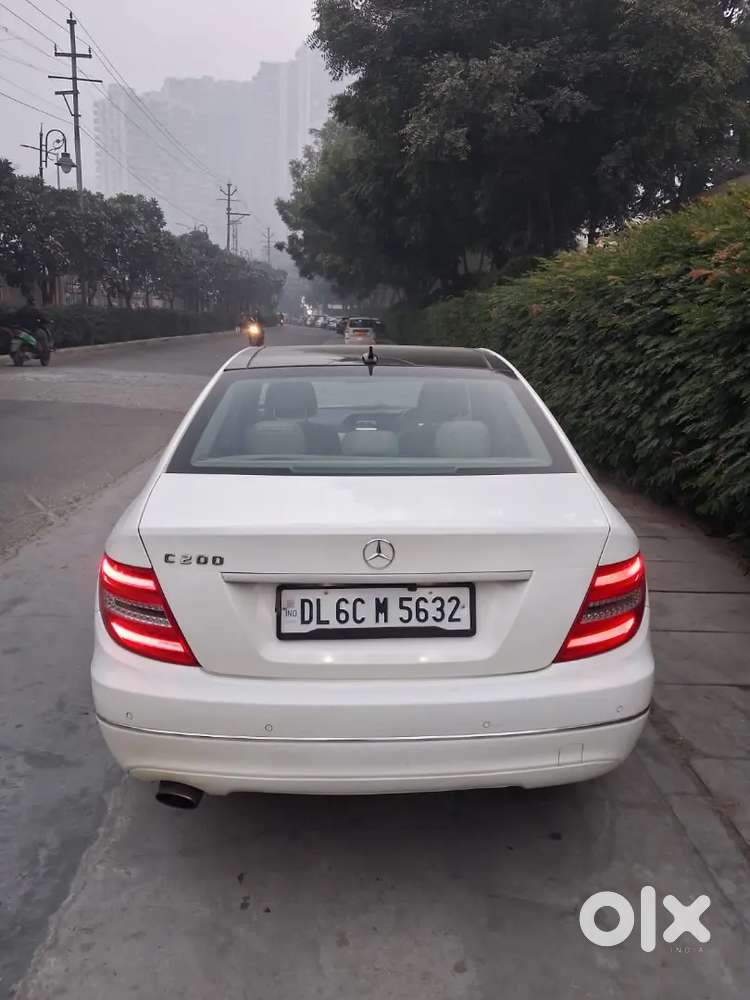 Mercedes-benz C Class 2013 Petrol 25111 Km Driven