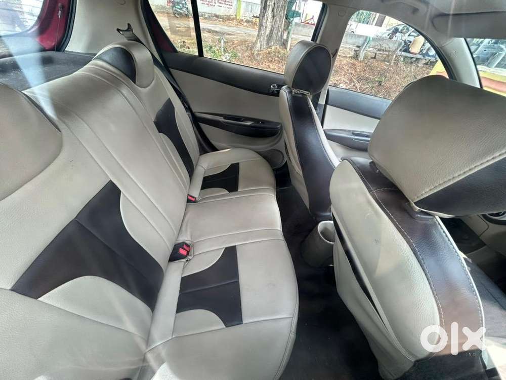 Hyundai Car 2010 Model