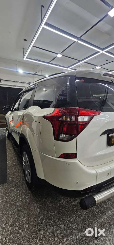 Mahindra Xuv500 W7, 2020, Diesel