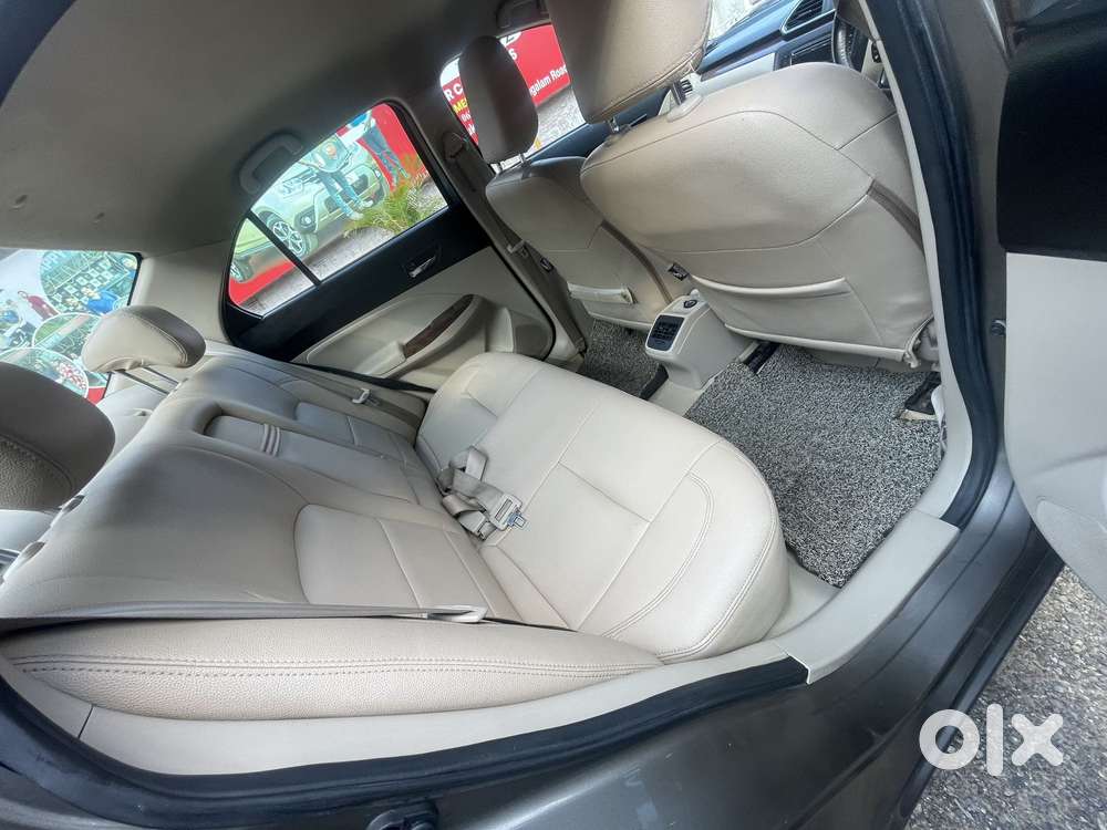 Maruti Suzuki Swift Dzire Vdi At, 2018, Diesel