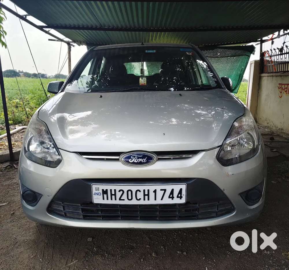 Ford Figo Petrol Zxi