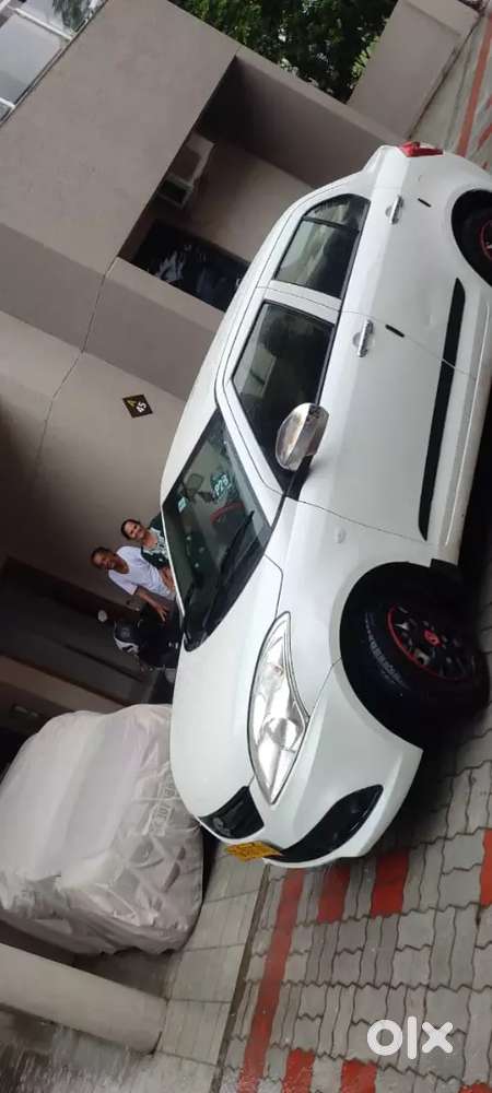 Maruti Suzuki Dzire 2019 Diesel 123000 Km Driven