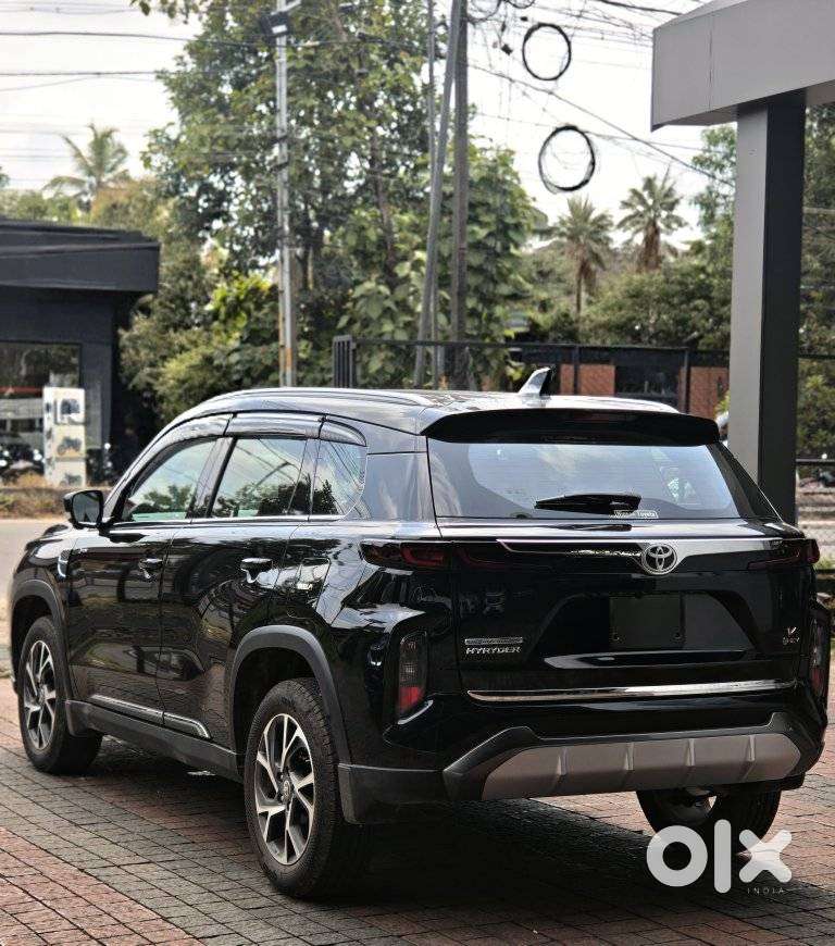 Toyota Urban Cruiser Hyryder 1.5 V Hybrid, 2026, Petrol