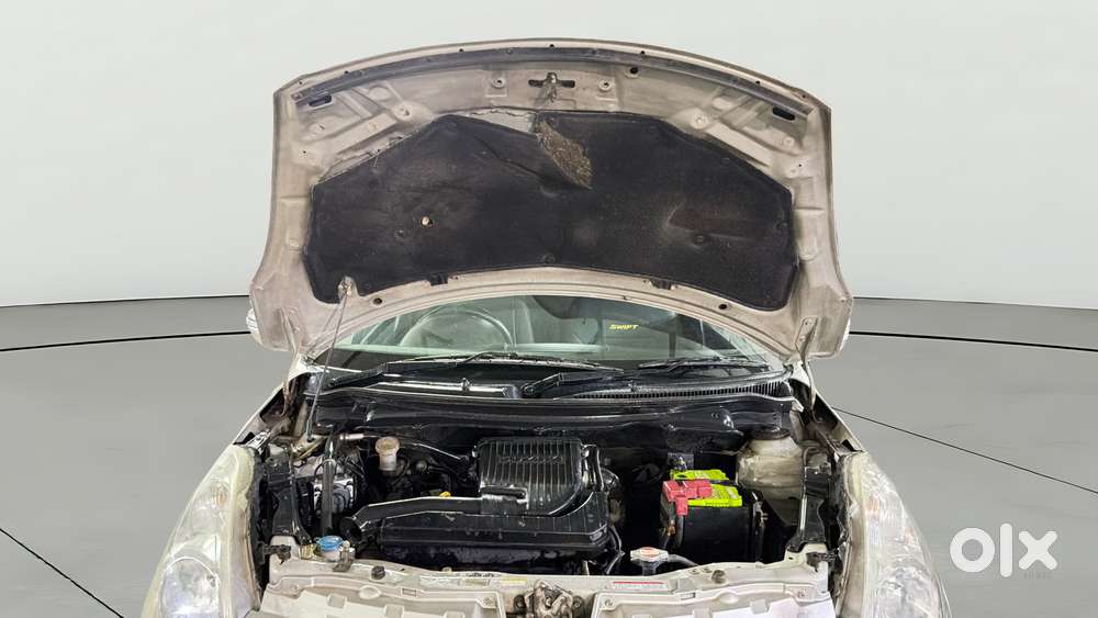 Maruti Suzuki Swift Zxi, 2015, Petrol