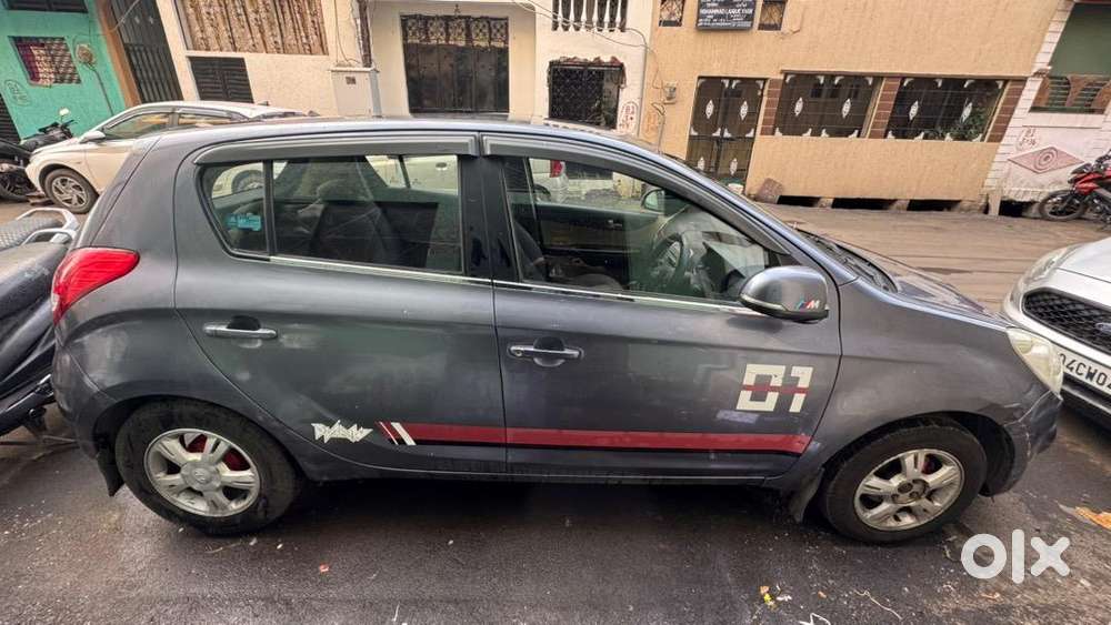 Hyundai I20 2012 Cng & Petrol Rto Approved 65000 Km Driven