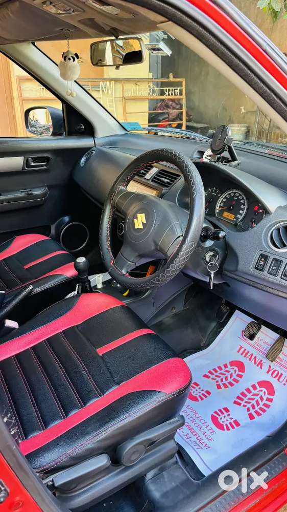 Maruti Suzuki Swift 2005 Petrol 136157 Km Driven