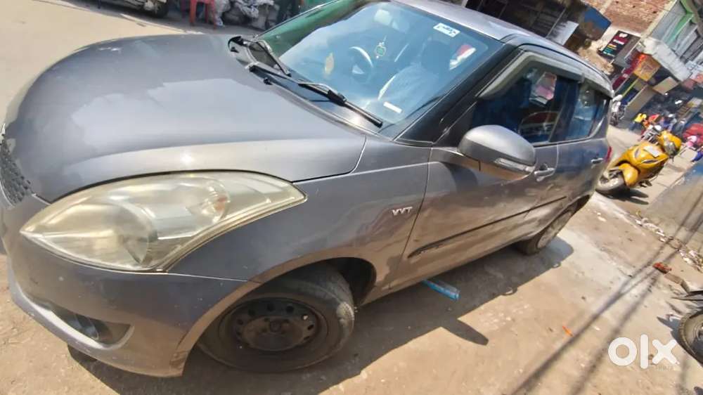 Maruti Suzuki Swift 2012 Petrol 73246 Km Driven