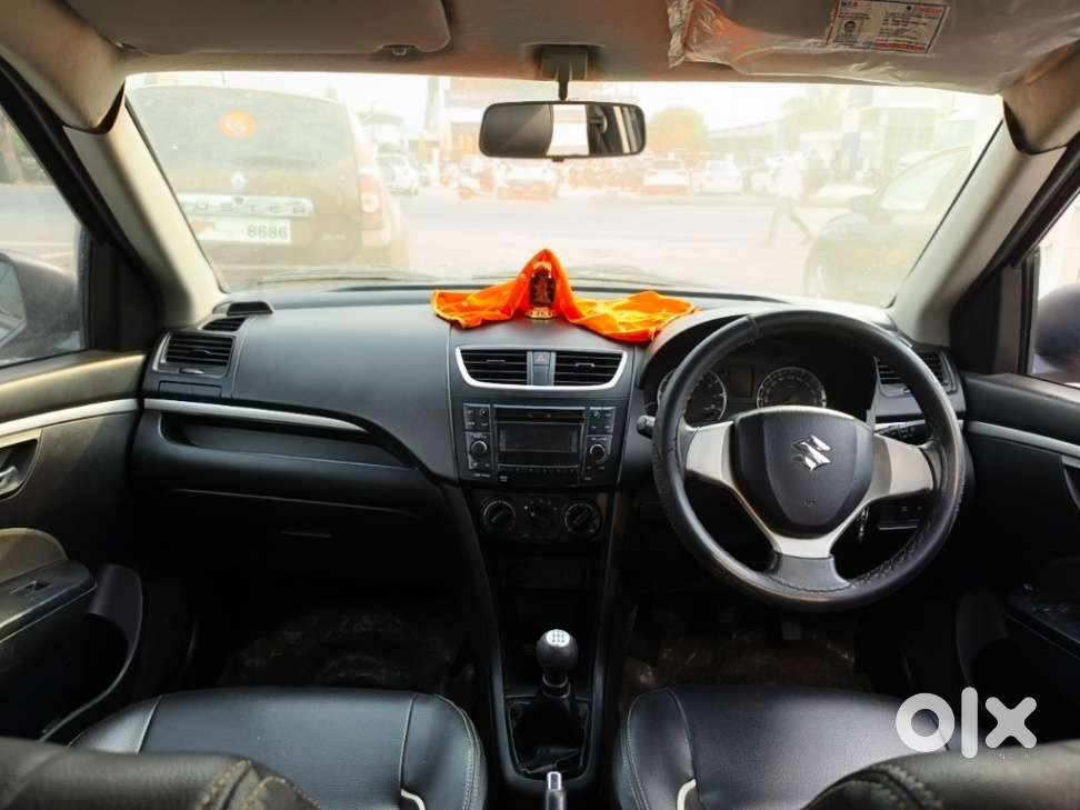 Maruti Suzuki Swift Vxi + Manual, 2016, Petrol