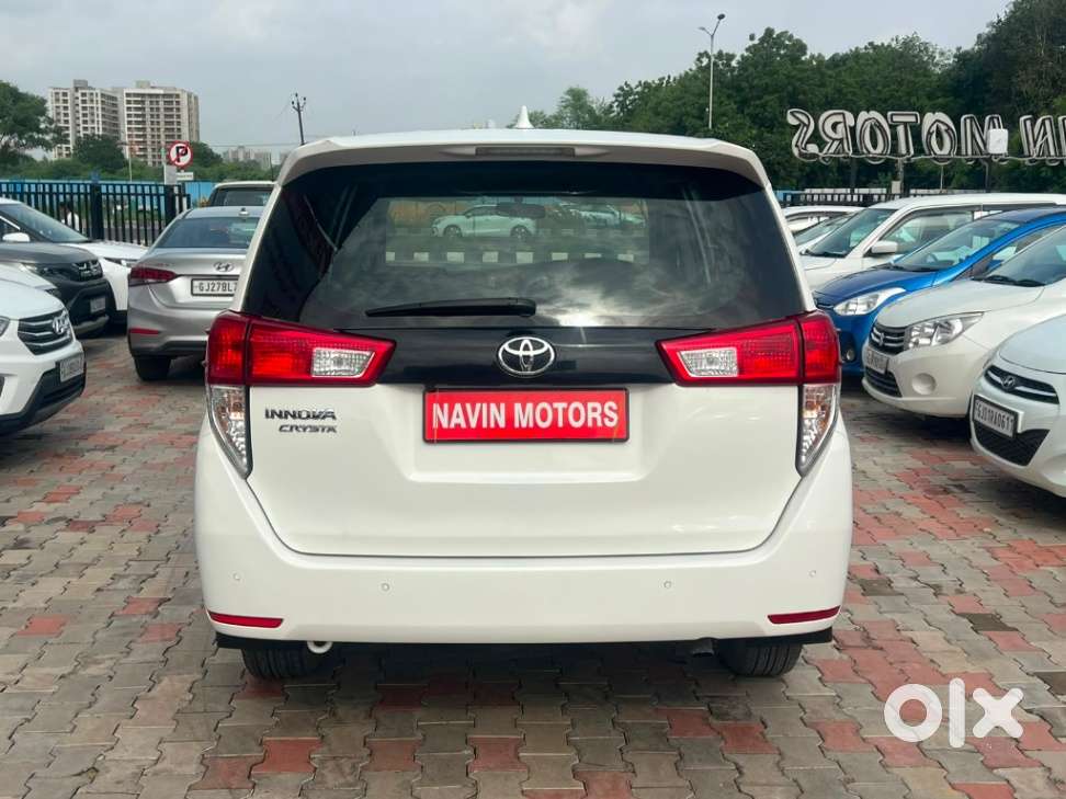Toyota Innova Crysta 2.8 Gx At, 2024, Diesel