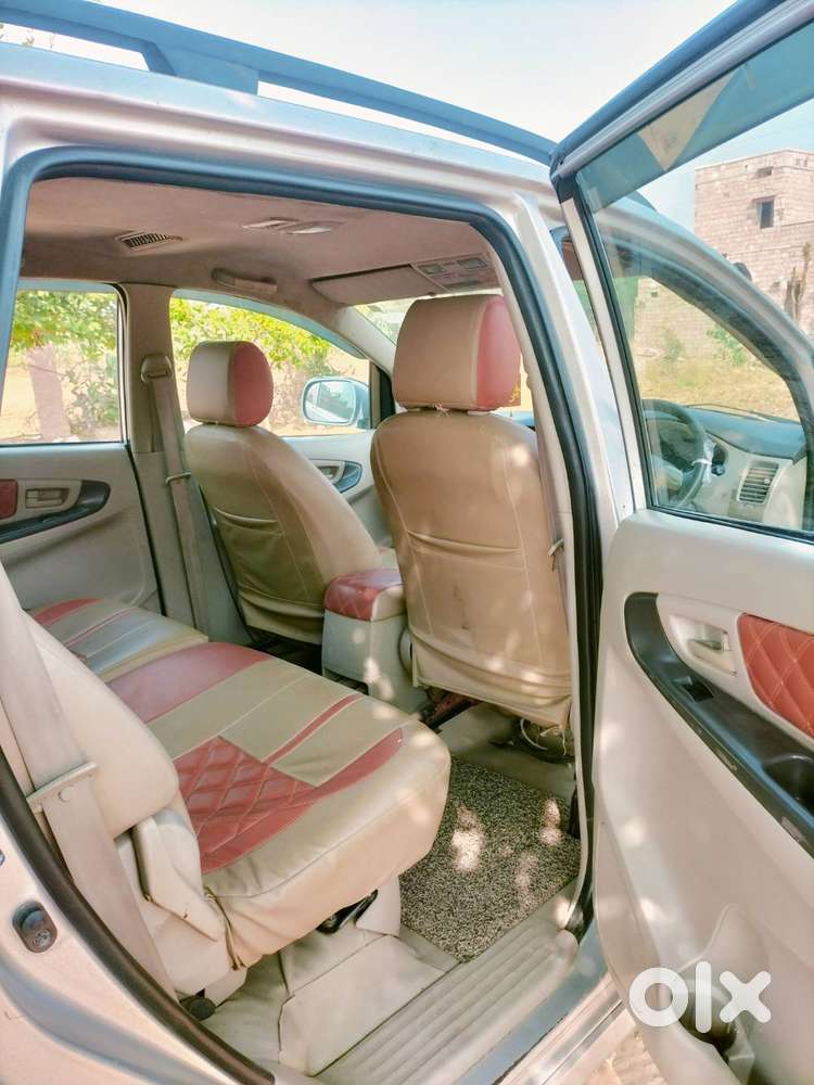 Toyota Innova 2014 Diesel Car