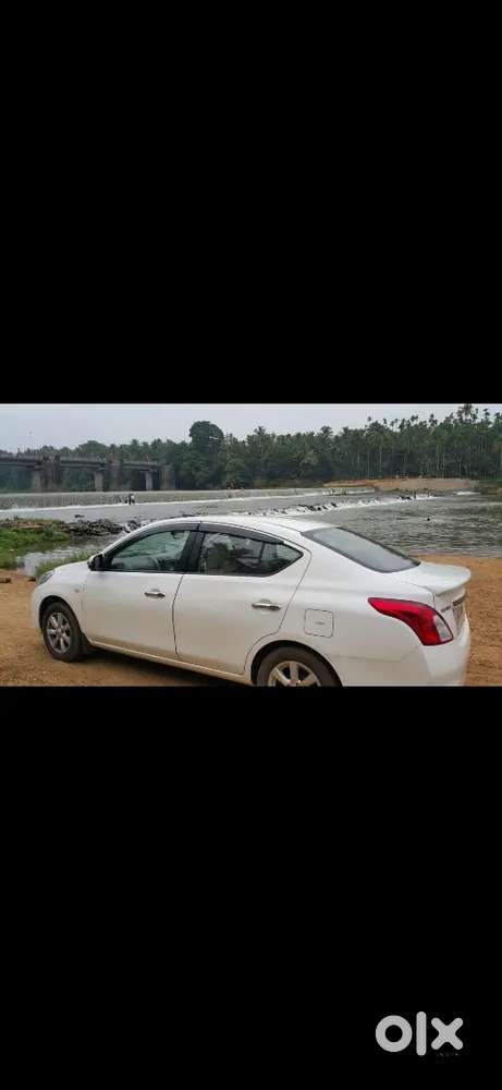 Nissan Sunny Petrol 2012 Variant