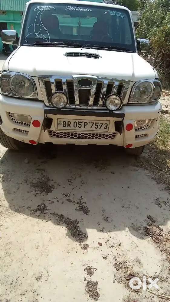 Mujche Gari Bechna Hai