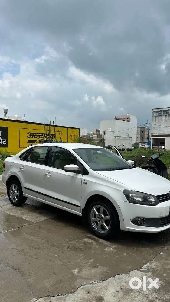 Volkswagen Vento 2015 Petrol Automatic