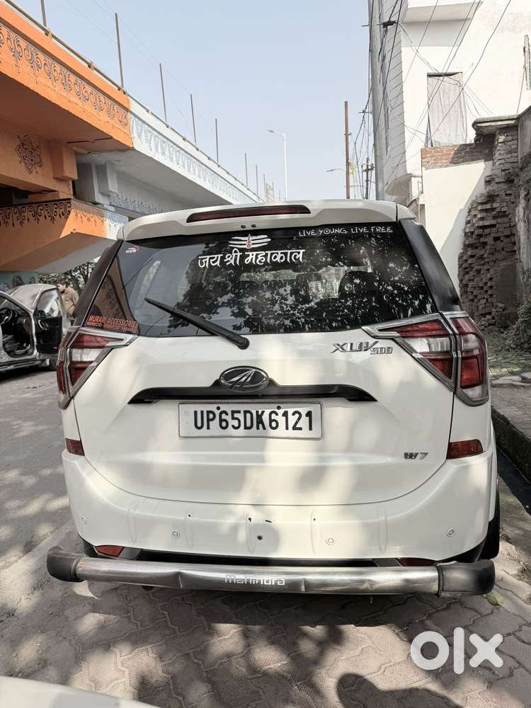 Mahindra Xuv500 W8 Dual Tone, 2020, Diesel