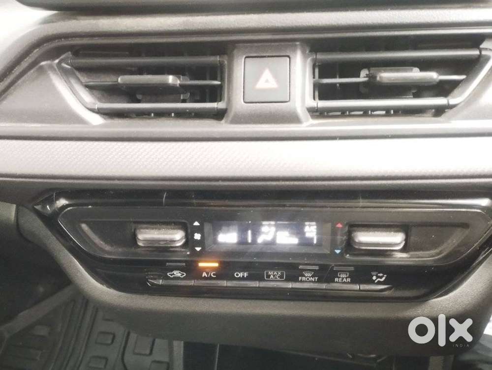 Maruti Suzuki Swift Vxi Optional, 2025, Petrol