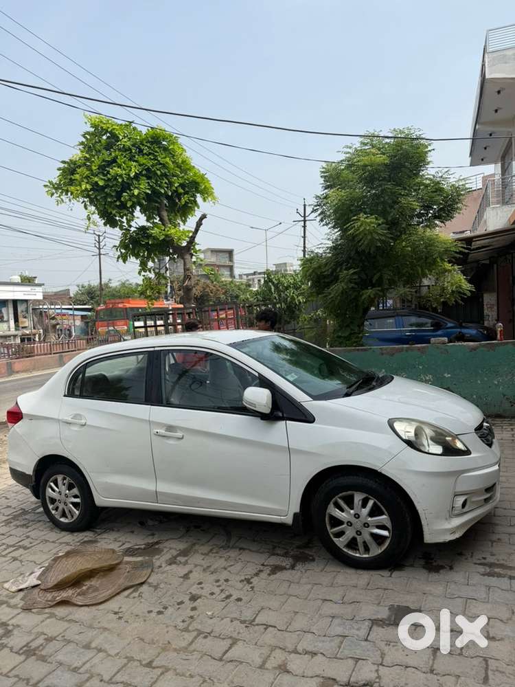 Honda Amaze Diesel 2013