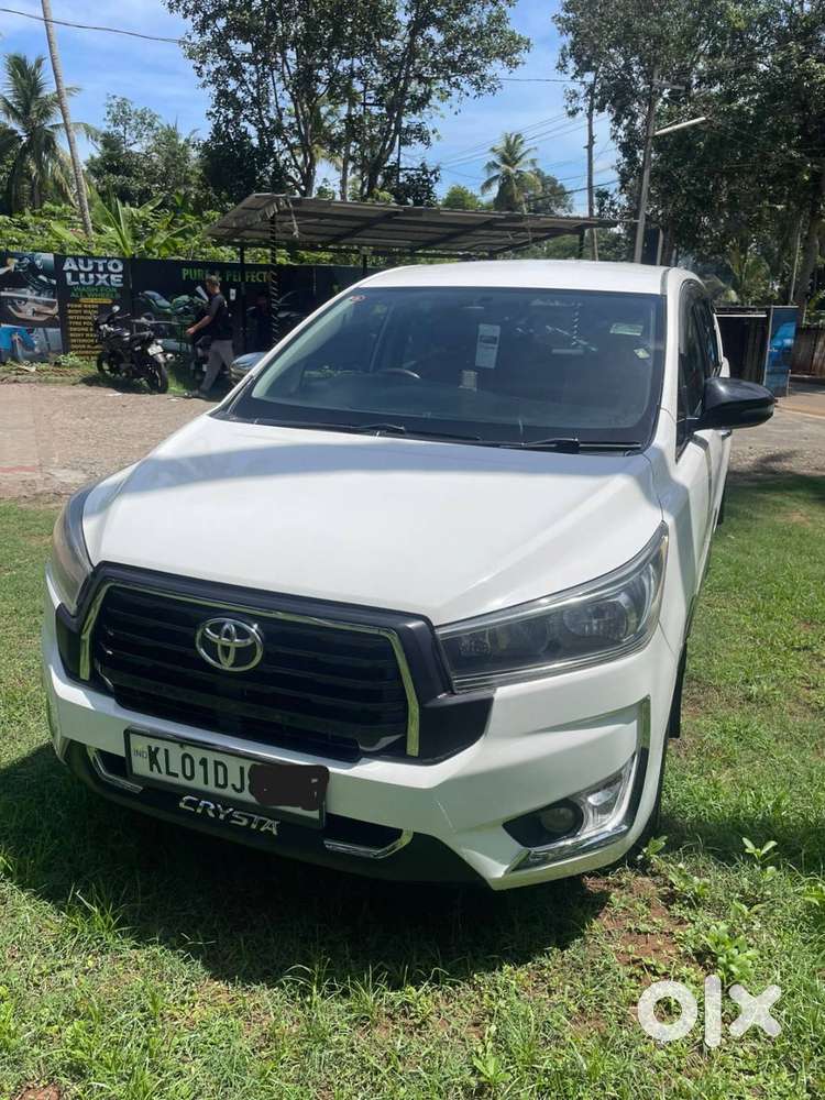 Toyota Innova Crysta 2018 Diesel Well Maintained