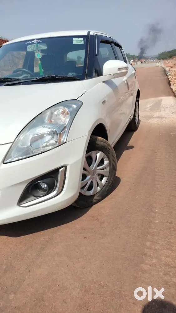 Maruti Suzuki Swift Vdi (2015)