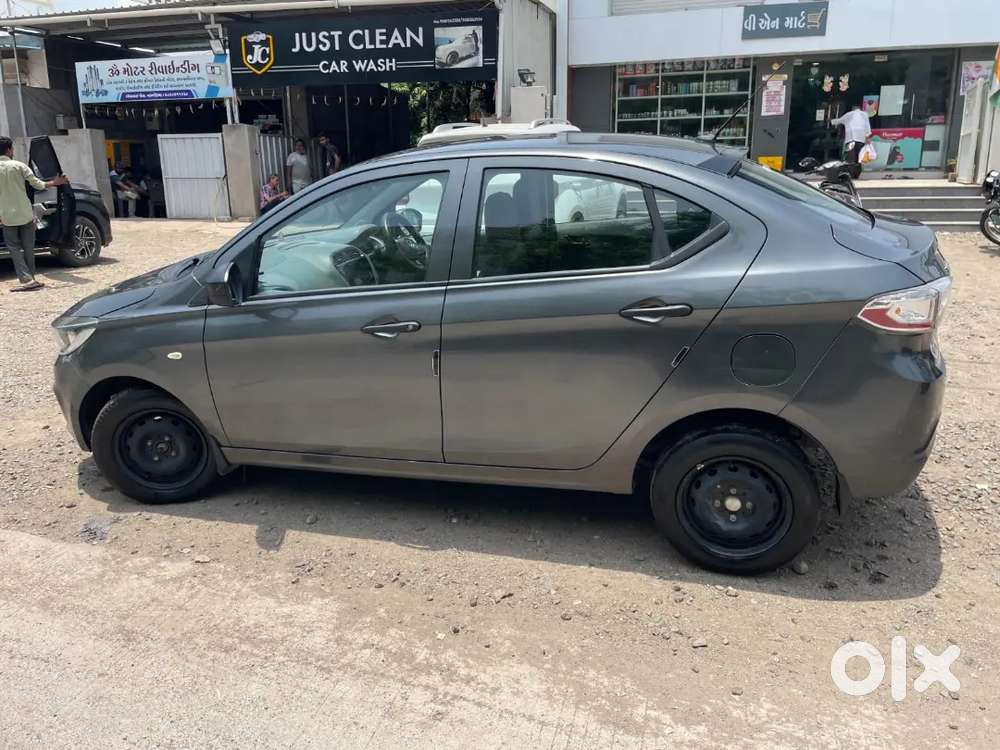 Tata Tigor Xm Cng