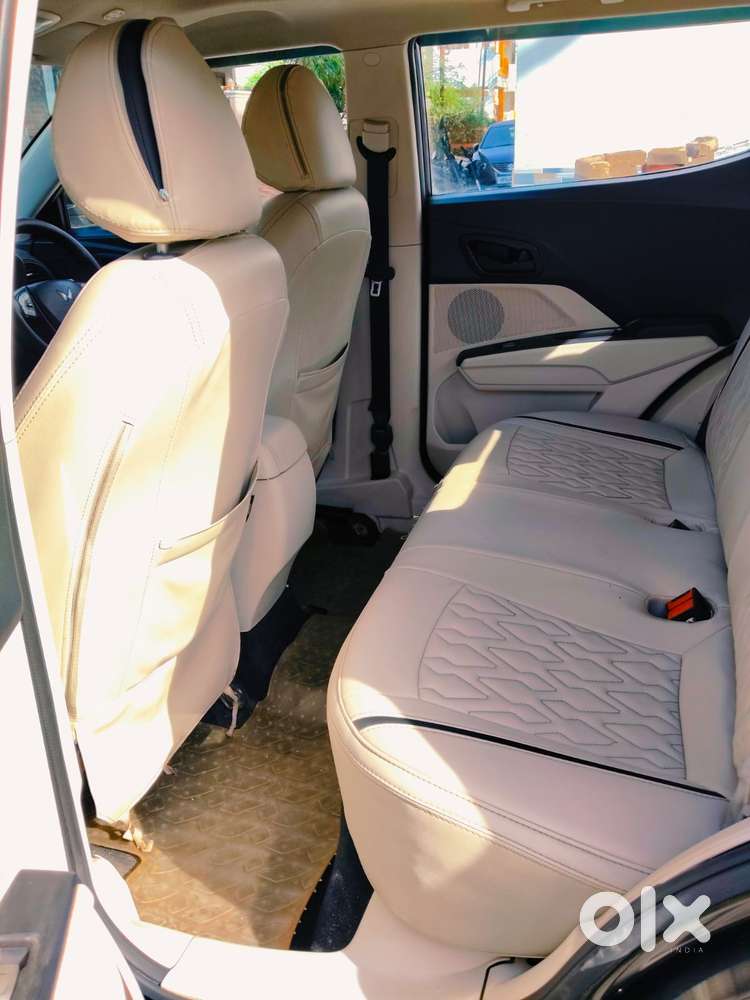 Mahindra Xuv300 W6 Diesel, 2023, Diesel