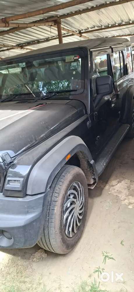 Mahindra Thar Roxx Petrol 2026