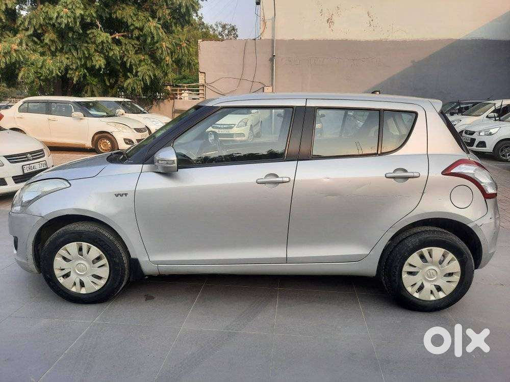 Maruti Suzuki Swift 1.2 Vxi (o), 2013, Petrol