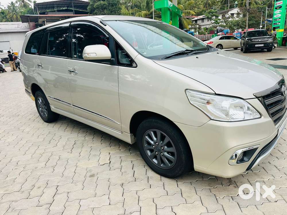 Toyota Innova 2.5 V 7 Str, 2015, Diesel