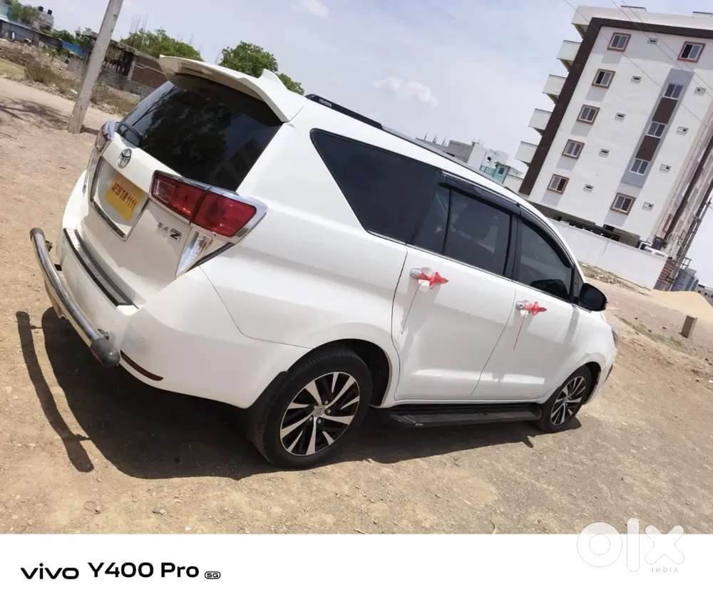 Toyota Innova Crysta 2022, 2.4 Z Diesel Well Maintained